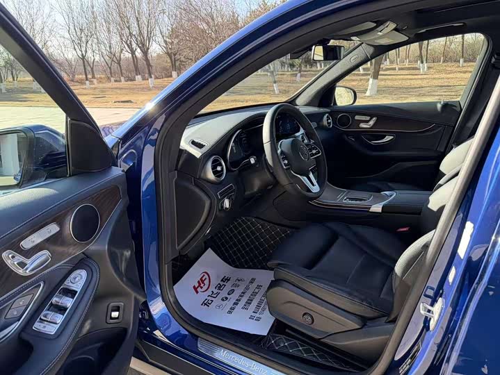 Mercedes-Benz GLC 2020 GLC 260 L 4 MATIC Luxury — фото 17