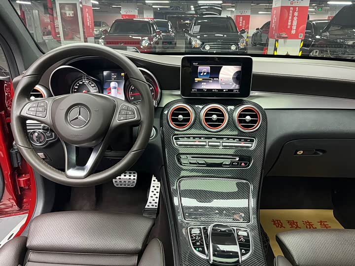 Mercedes-Benz GLC 2018 GLC 200 4 MATIC — фото 27