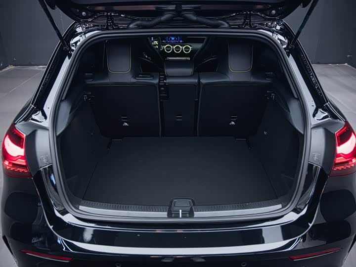 Mercedes-Benz A-Class AMG 2024 AMG A 45 S 4 MATIC+ — фото 25