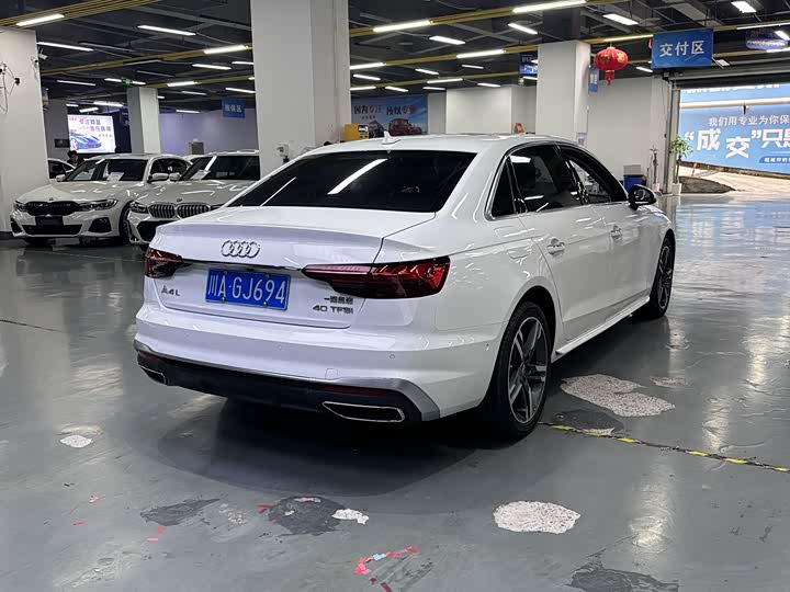 Audi A4L 2020 40 TFSI — фото 9