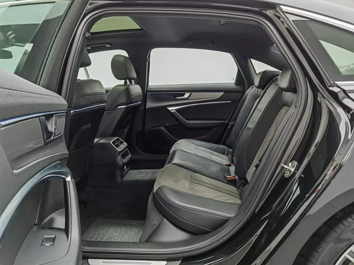 Audi A6L 40 TFSI люкс-динамик — фото 15