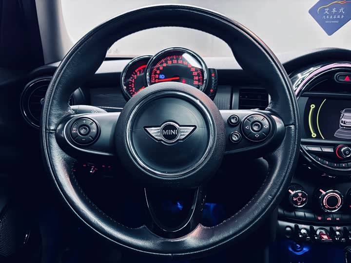 MINI Hatch — фото 12