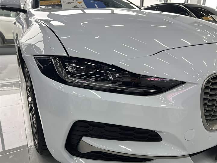 Jaguar XEL 2022 2.0 T 250 PS R-DYNAMIC S — фото 7