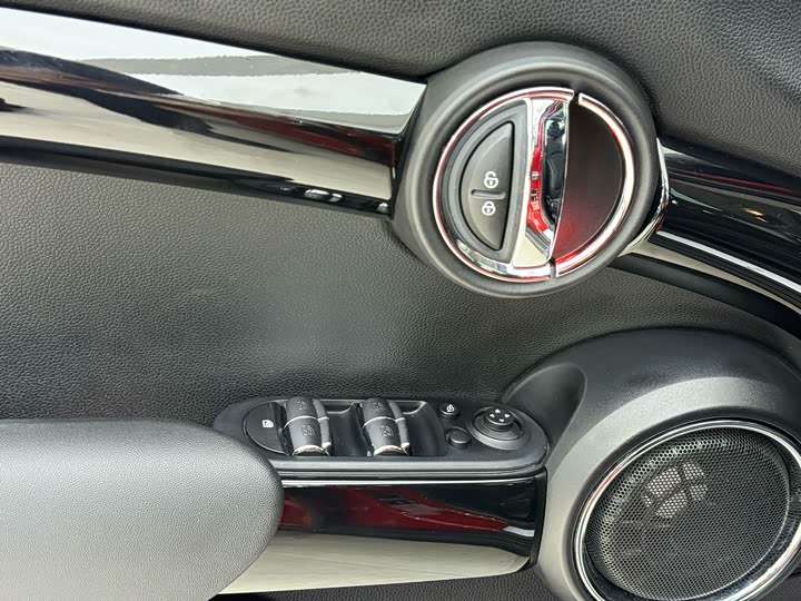 MINI Hatch — фото 10