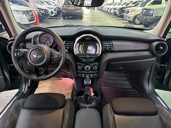 MINI Hatch — фото 12