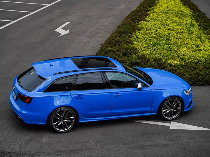 Audi RS6 2018 RS 6 4.0 T Avant — фото 51