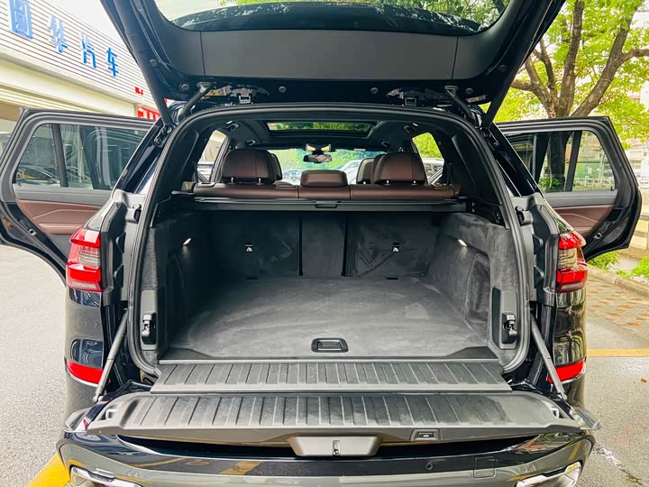 BMW X5 2022 x Drive 40 Li M — фото 24