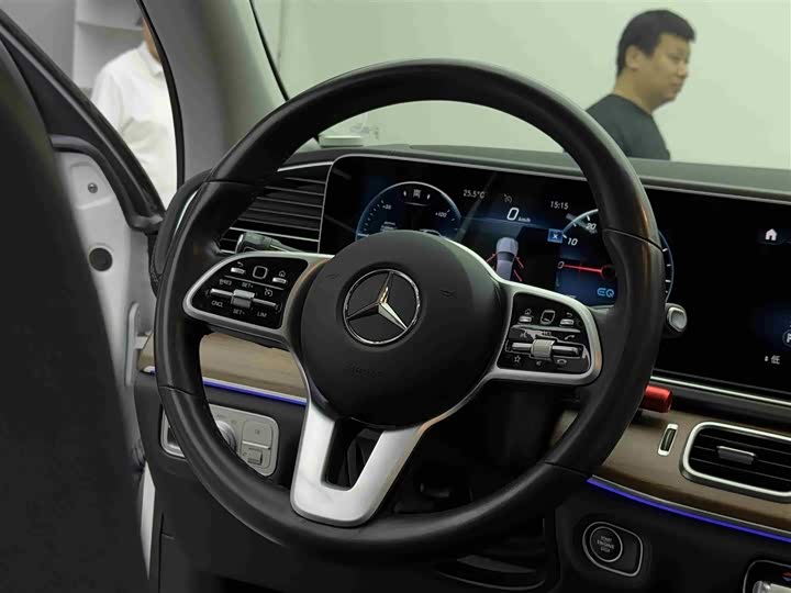 Mercedes-Benz GLE 2021 GLE 350 e 4 MATIC — фото 12