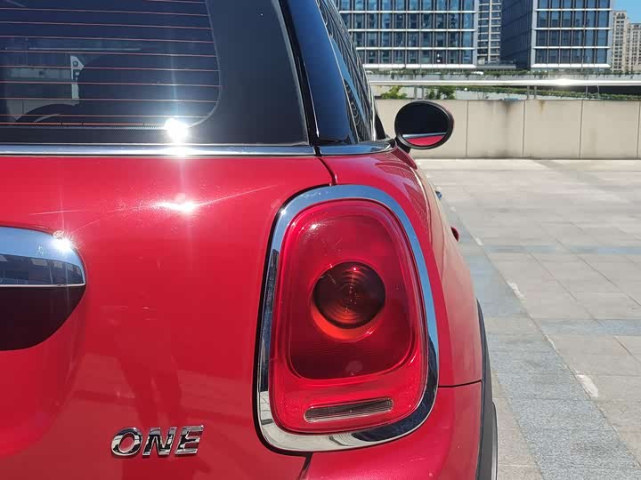 MINI Hatch — фото 17