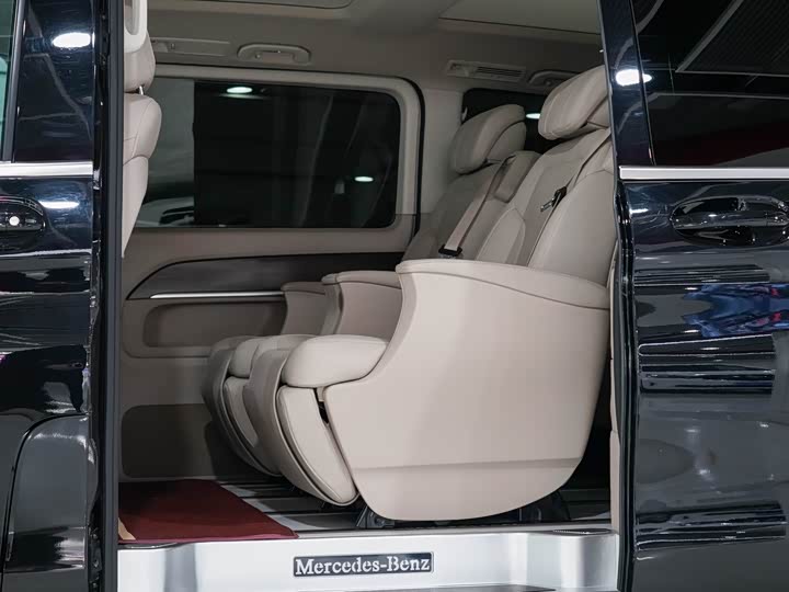 Mercedes-Benz V-Class 2022 V 260 — фото 19