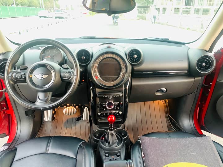 MINI Countryman — фото 12