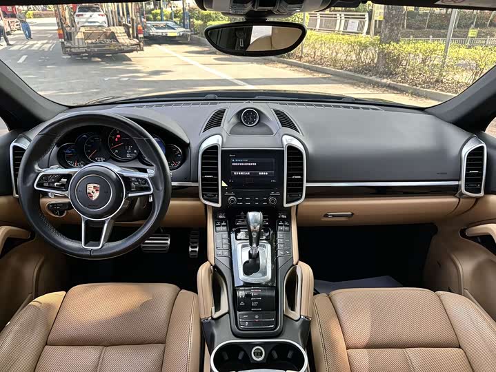 Porsche Cayenne 2016 Cayenne 3.0 T — фото 7