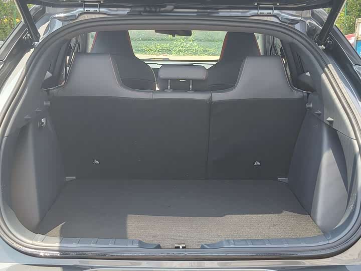Changan UNI-T 2020 1.5 T Flagship — фото 14