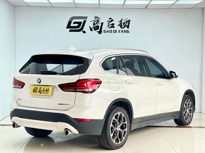 BMW X1 2021 s Drive 25 Li Leading — фото 19