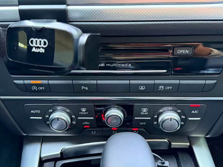 Audi A6L 2014 TFSI Standard — фото 9