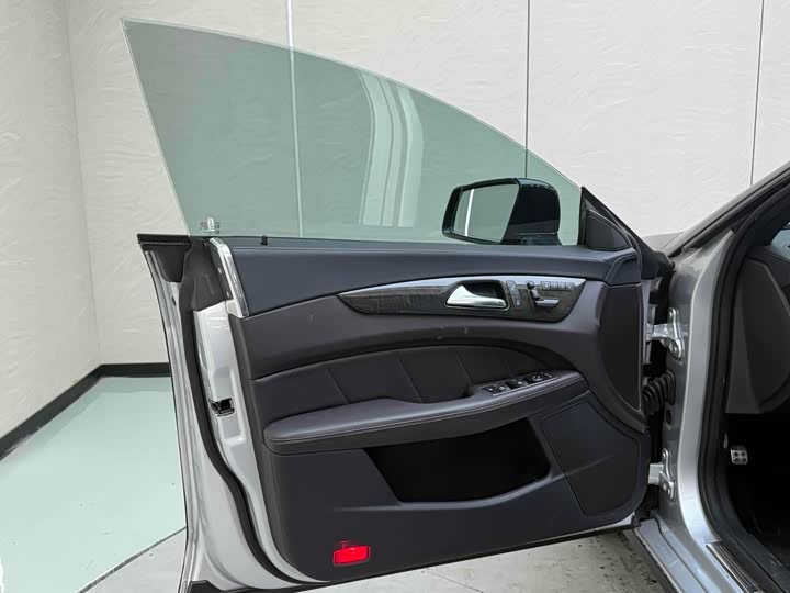 Mercedes-Benz CLS 2013 CLS 350 — фото 26
