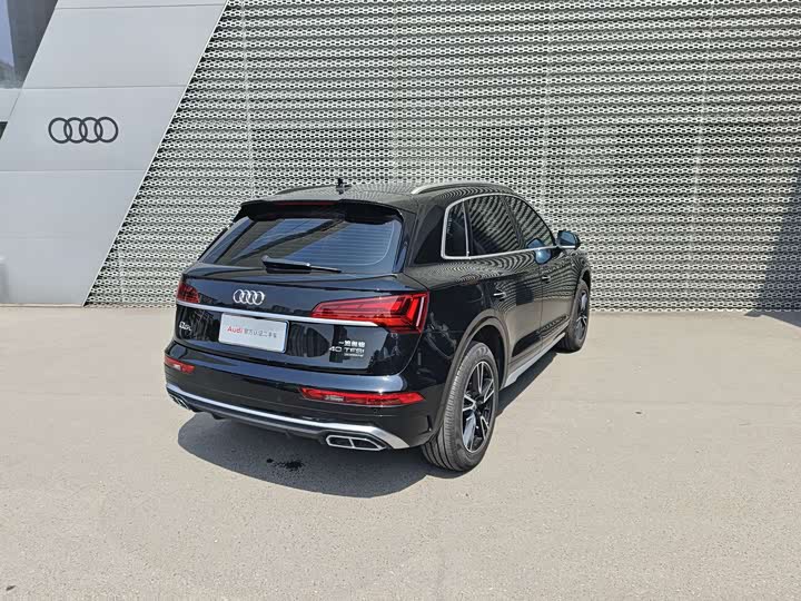 Audi Q5L 2025 40 TFSI — фото 6
