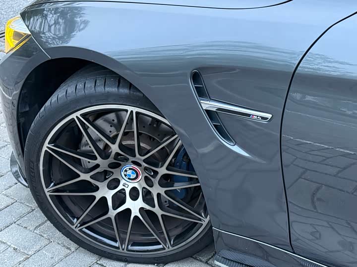 BMW M4 2018 M 4 — фото 8