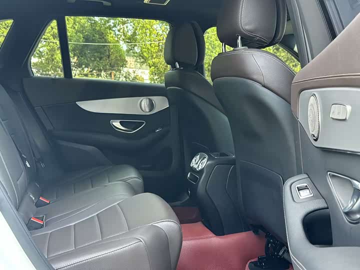 Mercedes-Benz GLC 2022 GLC 260 L 4 MATIC — фото 8