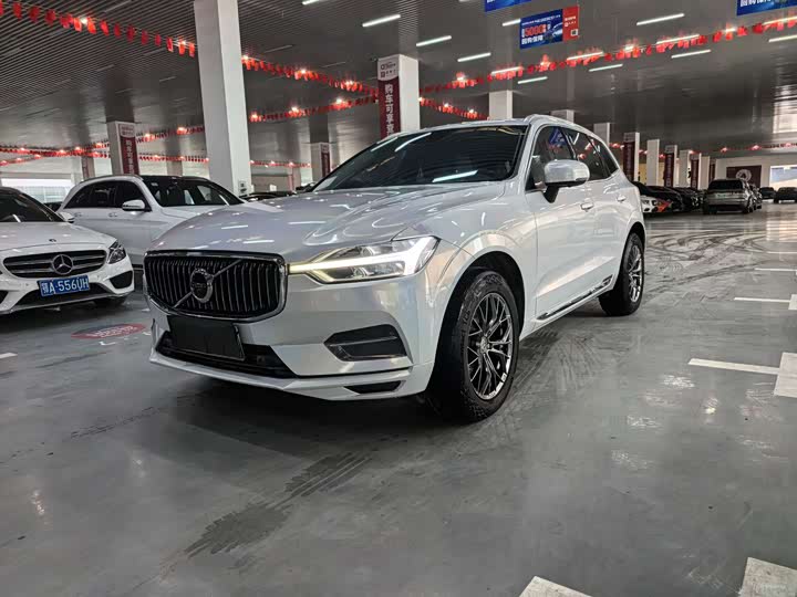 Volvo XC60 2020 T 5 4 WD