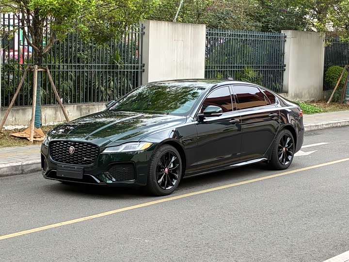 Jaguar XFL 2021 XFL 2.0 T P 250 2 WD — фото 1