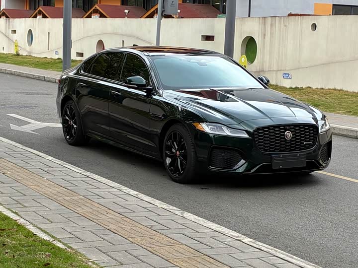 Jaguar XFL 2021 XFL 2.0 T P 250 2 WD — фото 3