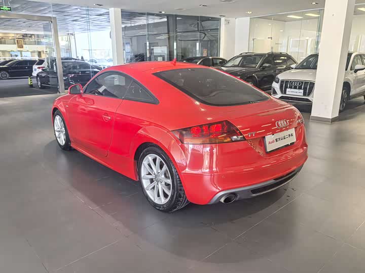 Audi TT 2013 TT Coupe 45 TFSI quattro — фото 6