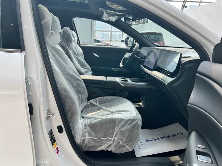 Changan CS75 PLUS 2025 1.5 T — фото 13