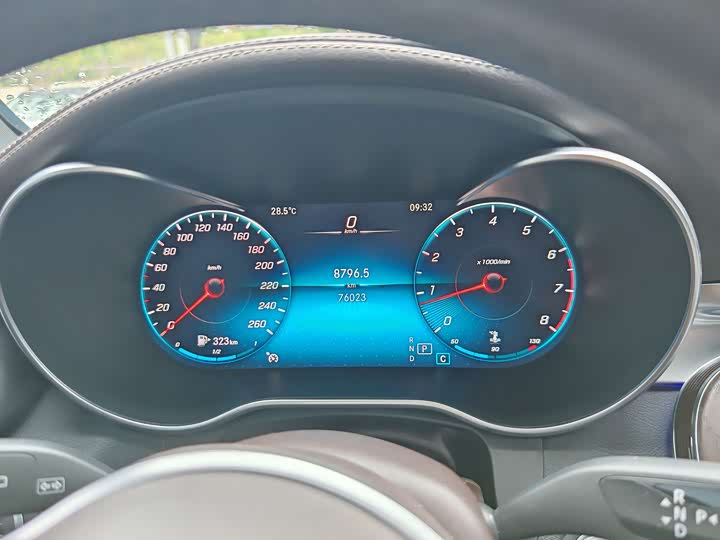 Mercedes-Benz GLC 2021 GLC 260 L 4 MATIC Luxury — фото 13