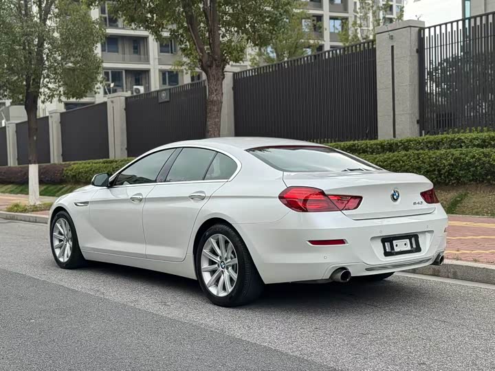 BMW 6-Series 2016 640i Gran Coupe — фото 13
