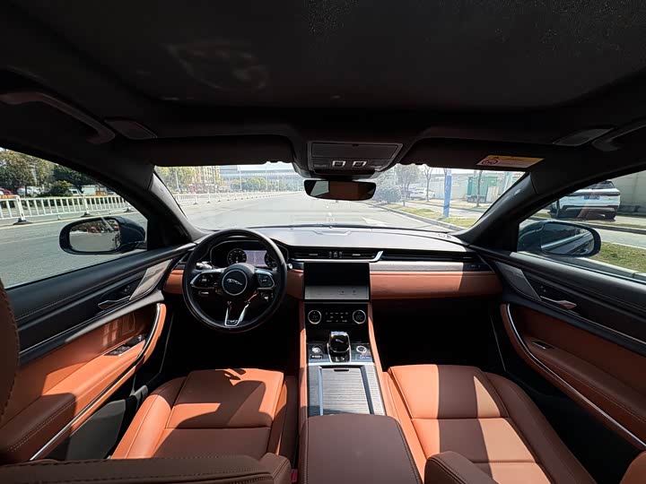 Jaguar XFL 2023 XFL 2.0 T P 250 2 WD — фото 12