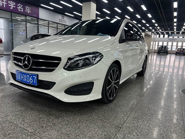 Mercedes-Benz B-Class 2017 B 200 Luxury — фото 1