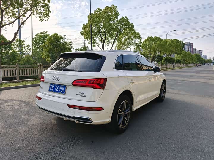 Audi Q5L 2018 45 TFSI V — фото 7