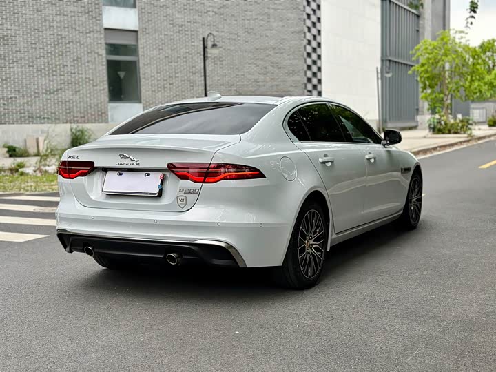 Jaguar XEL 2020 2.0 T 200 PS S — фото 6