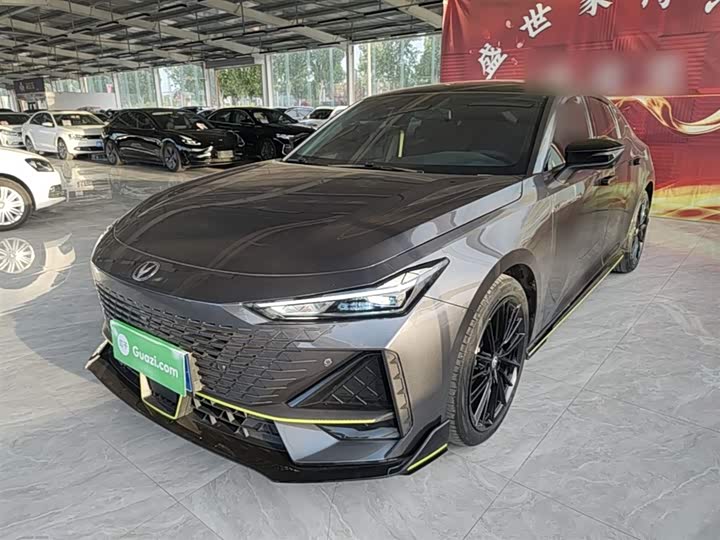 Changan UNI-V 2022 1.5 T