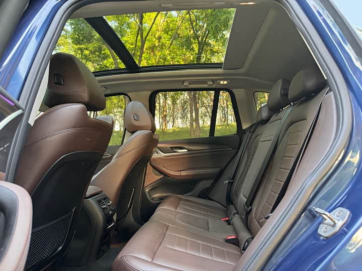 BMW X3 2019 x Drive 28i — фото 7