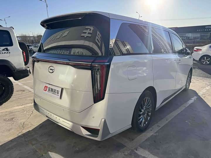 Trumpchi M8 2023 400 T — фото 6