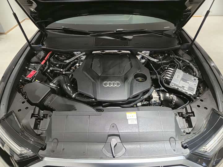 Audi A6 2022 allroad quattro 55 TFSI — фото 27