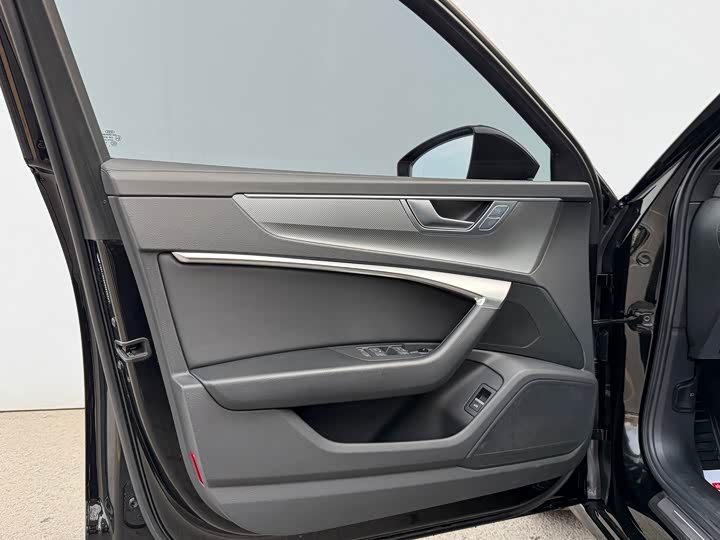 Audi A6L 2023 45 TFSI — фото 14