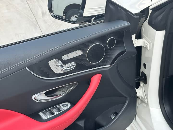 Mercedes-Benz E-Class 2018 E 200 4 MATIC — фото 13