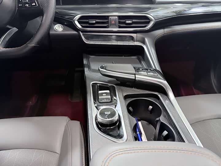 Changan UNI-T 2021 1.5 T Flagship — фото 6