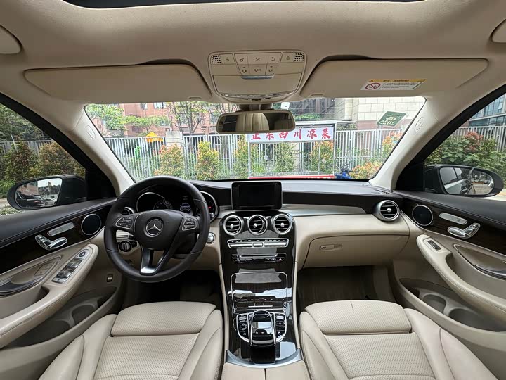 Mercedes-Benz GLC 2018 GLC 260 4 MATIC — фото 5