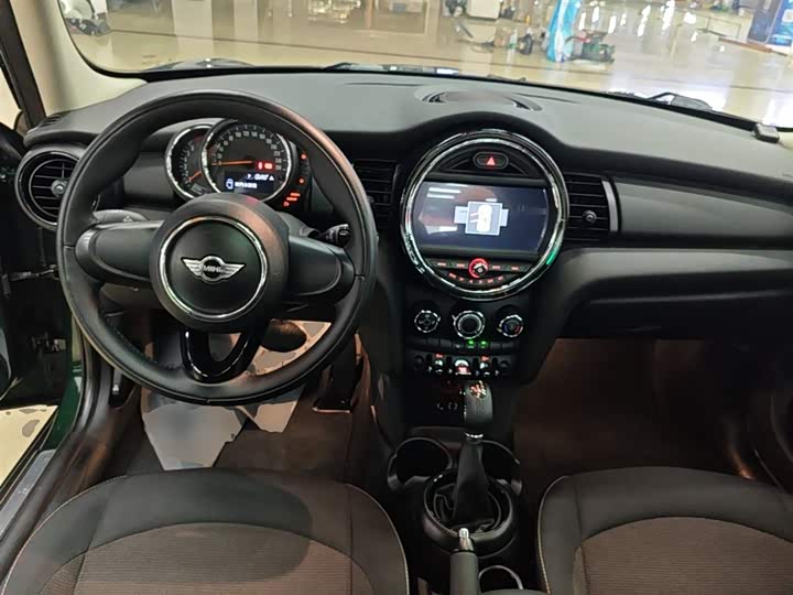 MINI Hatch — фото 10
