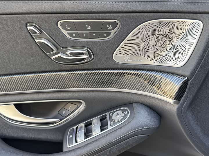 Mercedes-Benz S-Class 2018 S 550 — фото 13