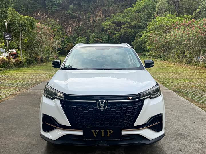 Changan CS55 PLUS 2022 1.5 T DCTPremium — фото 2