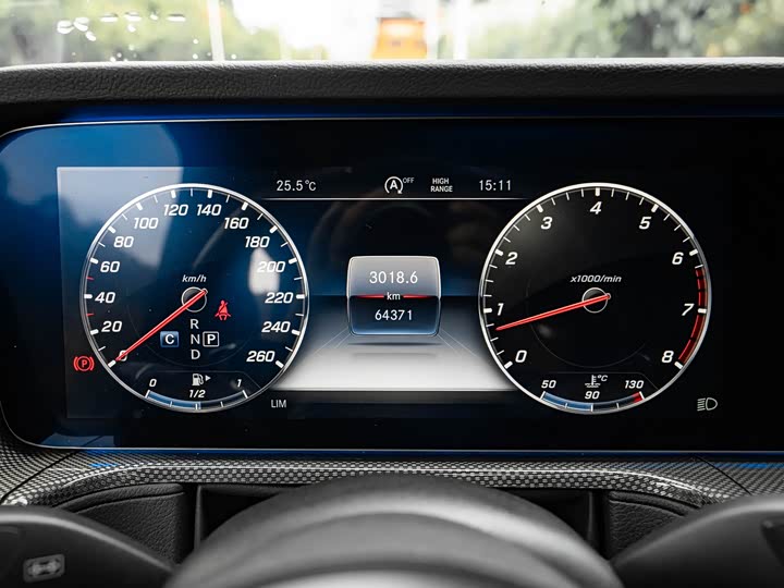 Mercedes-Benz G-Class 2019 G 500 — фото 17