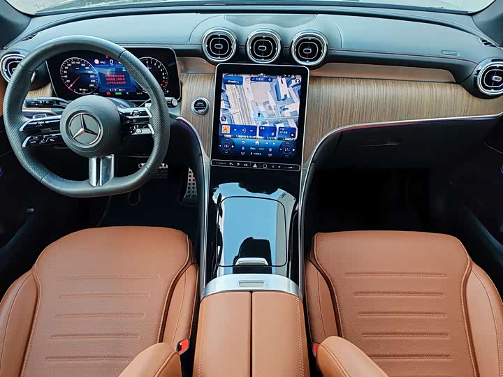 Mercedes-Benz GLC 2025 350 e L 4 MATIC — фото 8