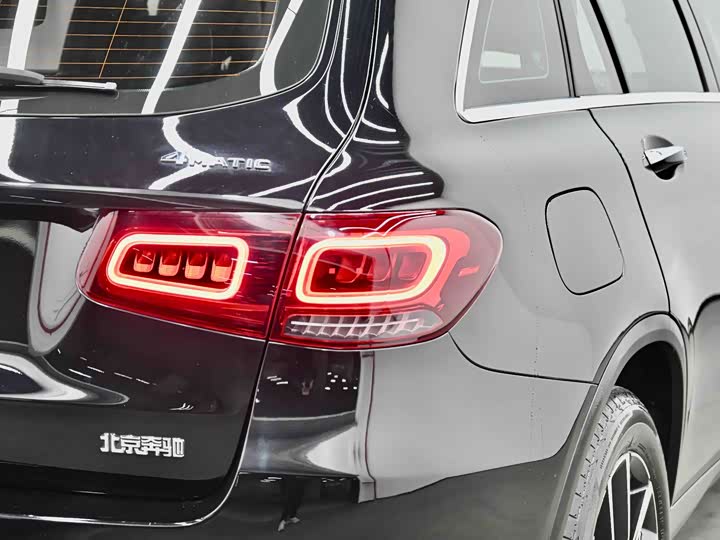 Mercedes-Benz GLC 2020 GLC 260 L 4 MATIC Luxury — фото 18