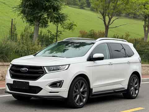 Ford Edge — фото 14