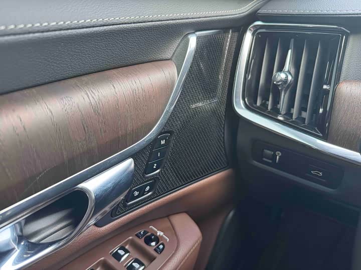 Volvo S90 2022 B 5 — фото 10